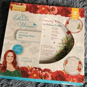 The Pioneer Woman Cheerful Rose Sharing Plate Set - New